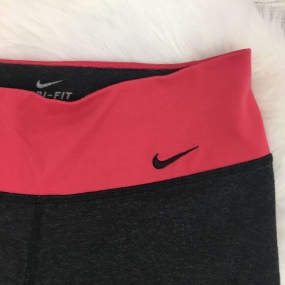 Nike Dri-Fit Capris - Picture 2 of 5